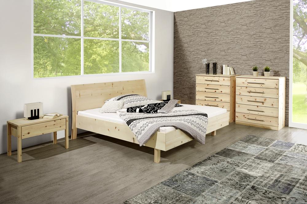 Detailansicht Bett Holzschmiede Swing in Zirbe massiv
