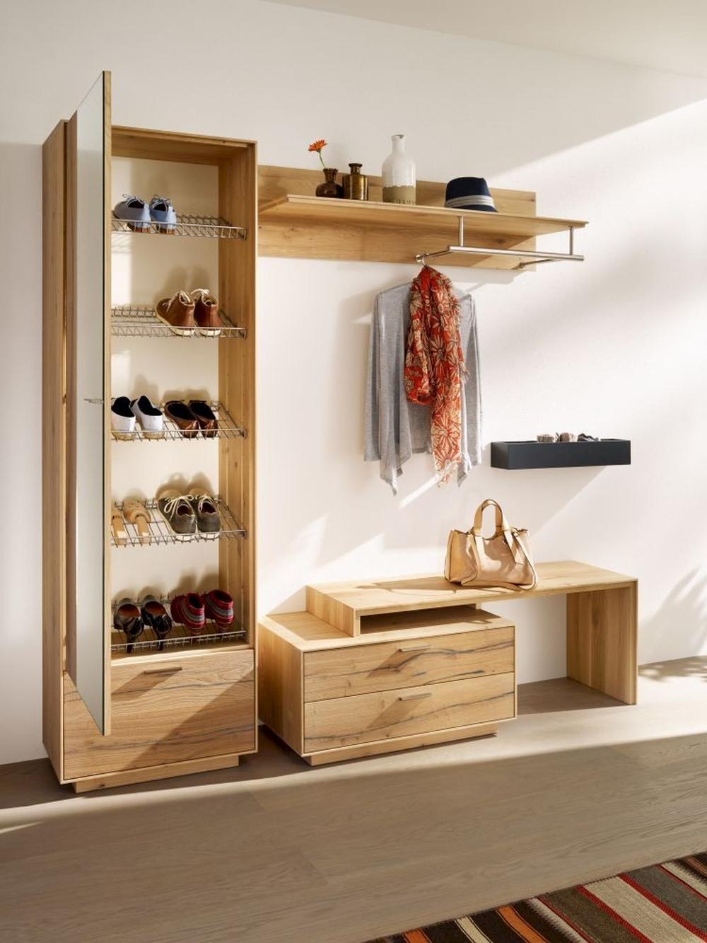 Anrei puro Garderobe mit Schuhschrank hoch geöffnet mit Hutablage bei Möbel Grollmus in Germering
