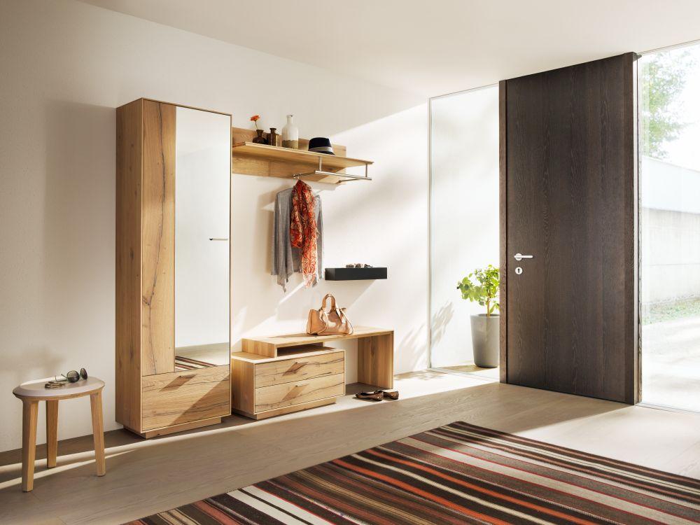 Anrei puro Garderobe mit Schuhschrank hoch, Kleiderstange mit Hutablage, Sitzbank und Stauraum bei Möbel Grollmus in Germering