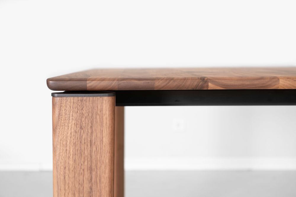 Rodam Tisch David Detailbild Gestell und Platte