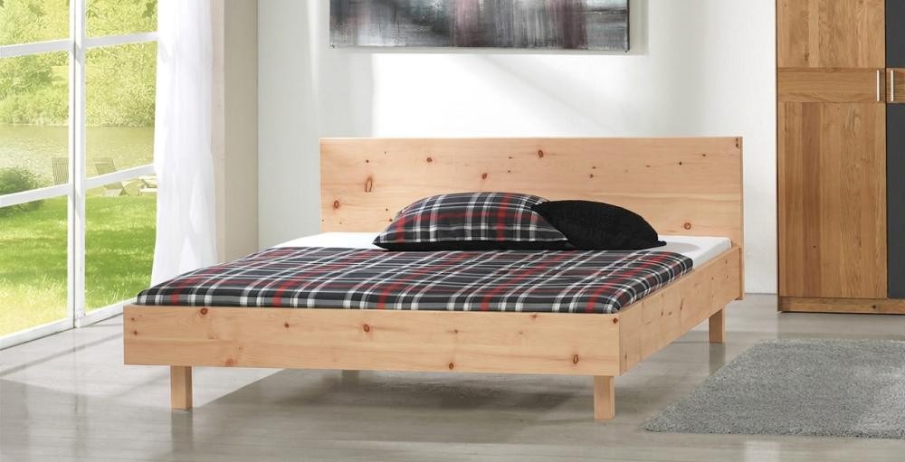 Holzschmiede Bett Jaso in Zirbe massiv