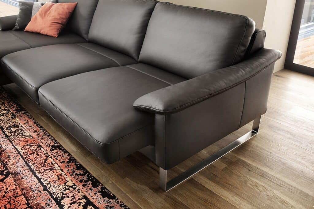 Activineo Bionda Sofa, dunkelgraues Leder, Metallfüße, modernes Design, Polstermöbel.