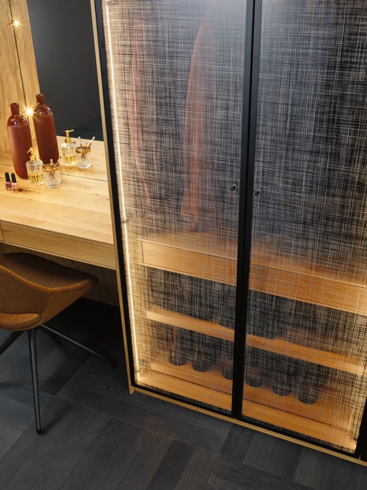 Anrei Ruum Schrank mit Glasfront und Holzdetails in modernem Design.