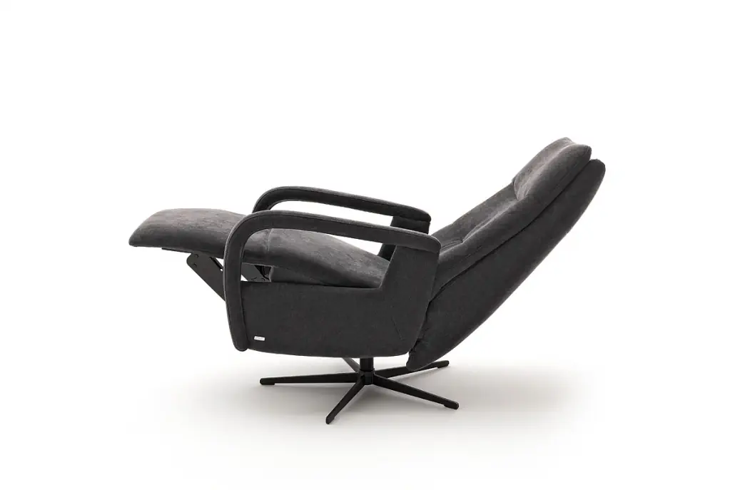 Relaxsessel Bono mit manueller Relaxfunktion, dunkelgrauer Stoff, schwarzes Gestell.