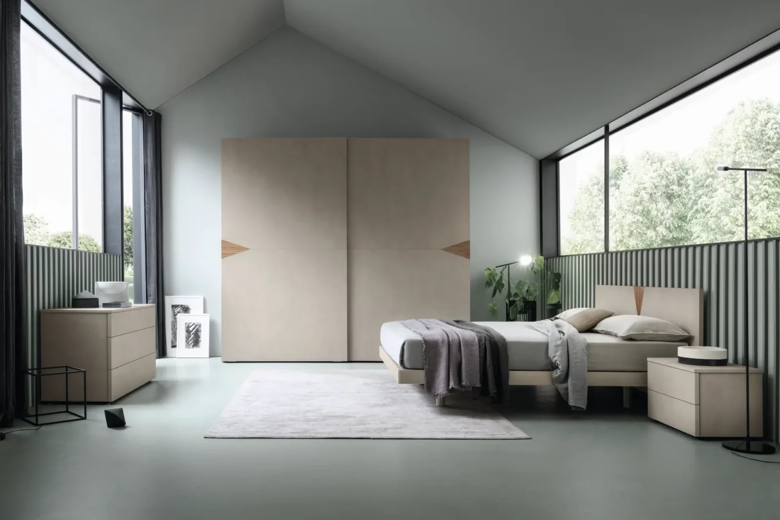 Muro Bello Atlantico Schlafzimmermöbel in hellem Holz mit minimalistischen Details.