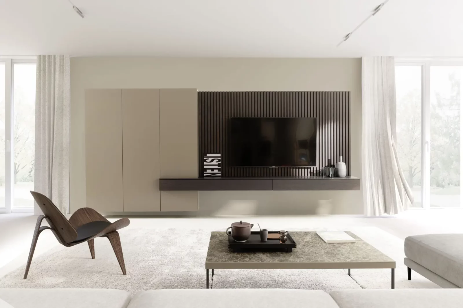 Nubo 122 Wohnwand in Beige mit dunklem Holzpaneel und integriertem TV.
