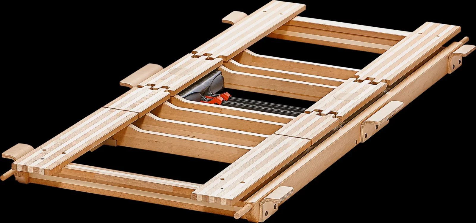 Hüsler Nest Einlegerahmen mit zwei Motoren aus hellem Holz.