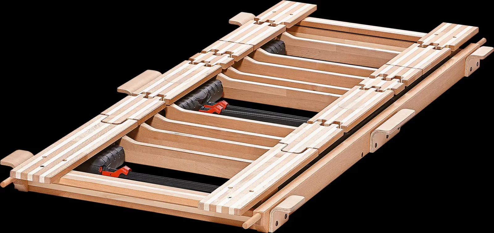 Hüsler Nest Einlegerahmen mit vier Motoren, Holz, naturfarben.